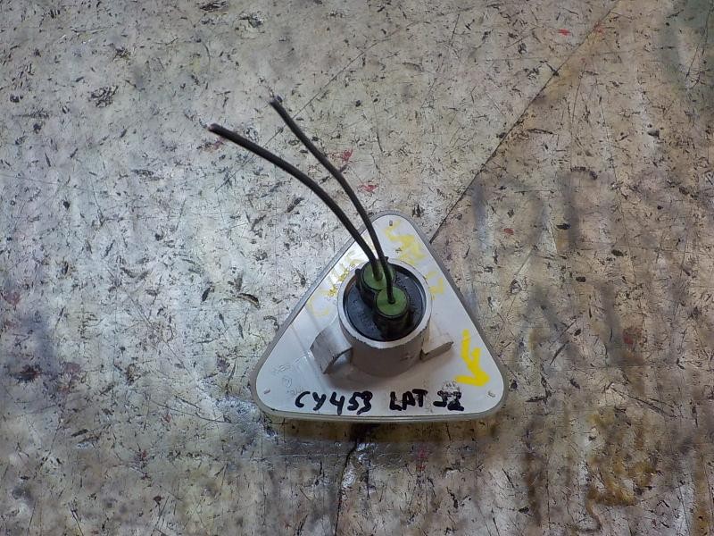 Recambio de piloto lateral izquierdo para renault kangoo 1.5 dci diesel fap referencia OEM IAM   