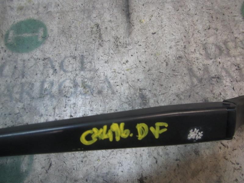 Recambio de brazo limpia delantero derecho para volkswagen golf v berlina (1k1) conceptline (e) referencia OEM IAM 1K195541003C 