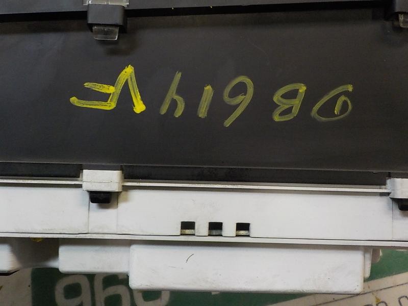 Recambio de cuadro instrumentos para ssangyong rodius 2.7 turbodiesel cat referencia OEM IAM   