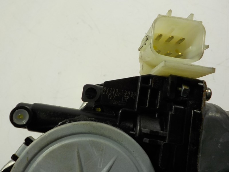 Recambio de elevalunas trasero derecho para nissan x-trail (t32) acenta referencia OEM IAM 827204CA0A 827301BA0A 827301BA0A