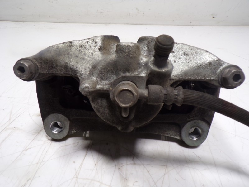 Recambio de pinza freno delantera derecha para mazda 3 berlina (bp) evolution referencia OEM IAM   