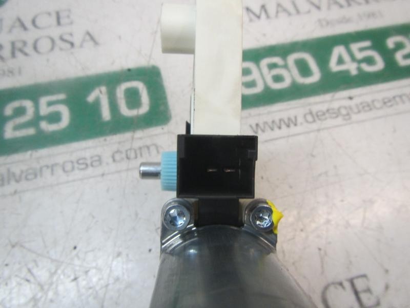 Recambio de motor elevalunas delantero derecho para volkswagen golf vii lim. (5g1) bluemotion referencia OEM IAM 4K0959802 5Q495