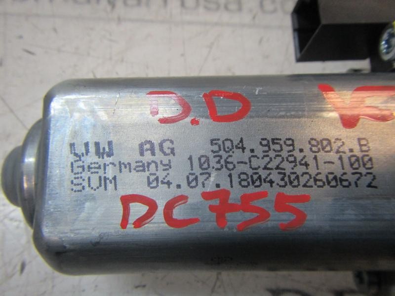 Recambio de motor elevalunas delantero derecho para volkswagen golf vii lim. (5g1) bluemotion referencia OEM IAM 4K0959802 5Q495