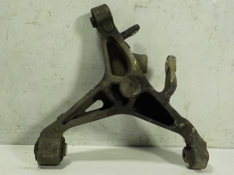 Recambio de brazo suspension inferior trasero izquierdo para jaguar xf 2.2 diesel cat referencia OEM IAM C2D3029  