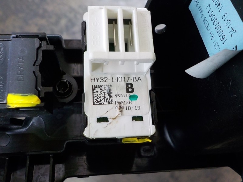 Recambio de mando elevalunas delantero derecho para land rover range rover evoque evoque referencia OEM IAM  K8D223878F 