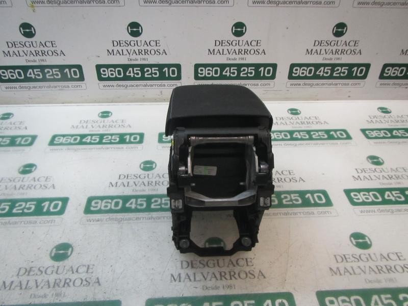 Recambio de apoyabrazos central para volkswagen golf vii lim. (5g1) bluemotion referencia OEM IAM 5G0864207FCAT  