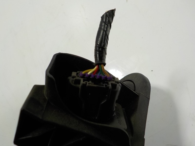 Recambio de potenciometro pedal para mazda 3 berlina (bp) evolution referencia OEM IAM  BCKA41600A 