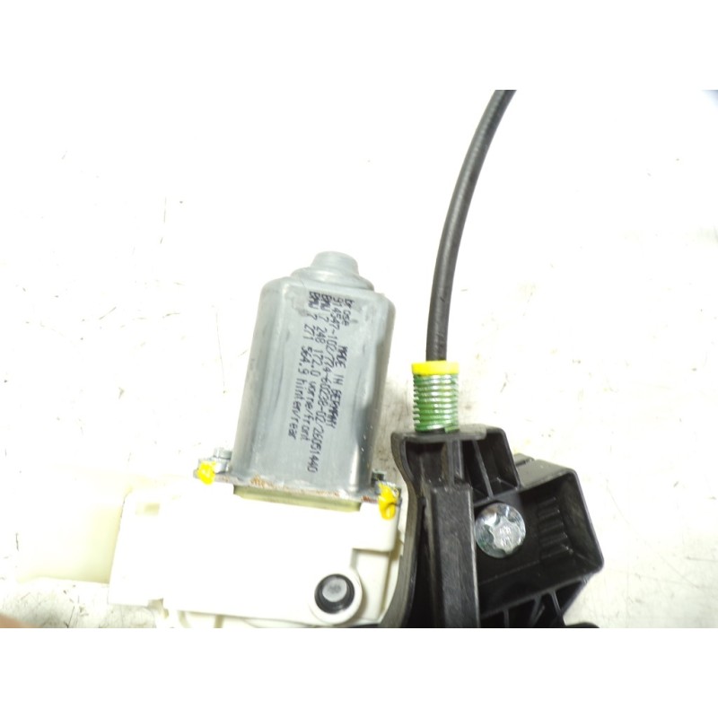 Recambio de elevalunas delantero derecho para bmw serie 5 lim. (f10) 2.0 turbodiesel referencia OEM IAM 51337182132 72481720 