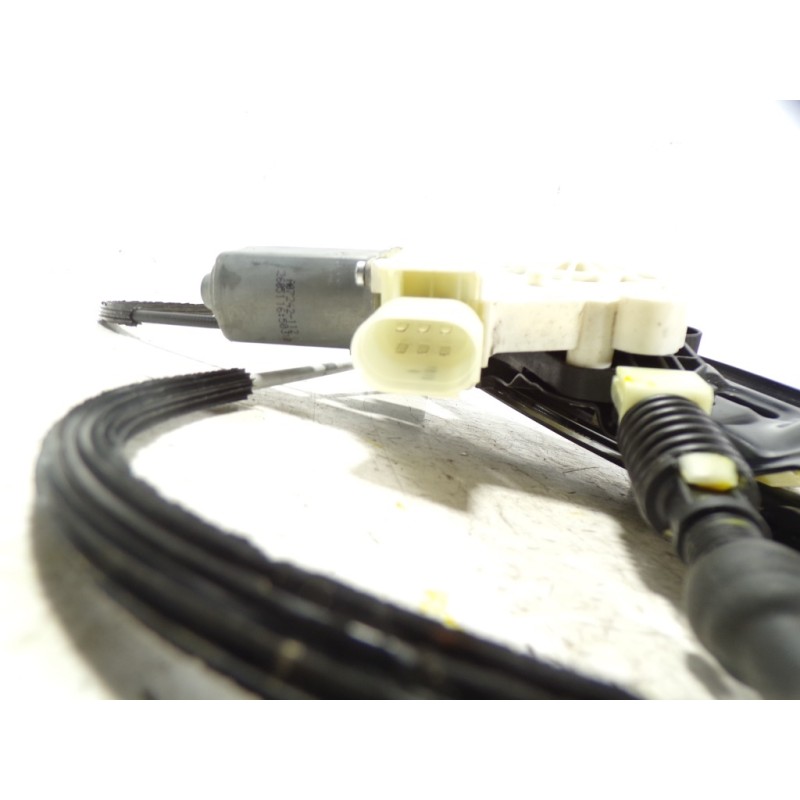 Recambio de elevalunas delantero izquierdo para bmw serie 5 lim. (f10) 2.0 turbodiesel referencia OEM IAM 51337182131 72481710 