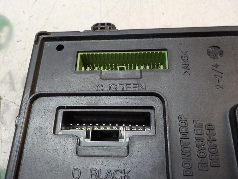 Recambio de modulo electronico para renault megane iii berlina 5 p life referencia OEM IAM   