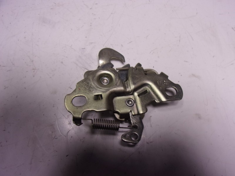 Recambio de cerradura capot para citroën c3 aircross 1.2 12v e-thp referencia OEM IAM 9801114080  