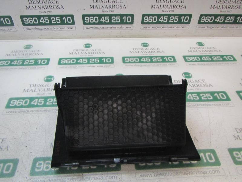 Recambio de guantera para volkswagen golf vii lim. (5g1) bluemotion referencia OEM IAM 5G1857114G82V  