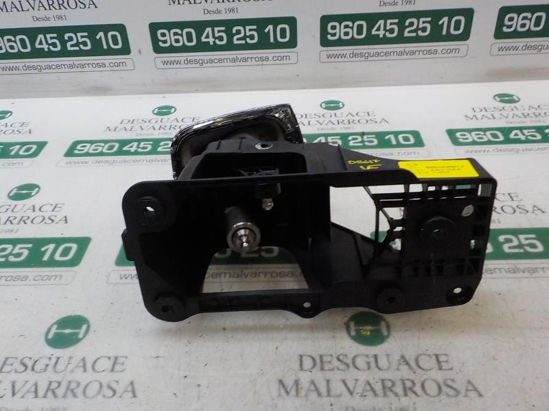 Recambio de palanca cambio para renault megane iii berlina 5 p life referencia OEM IAM   