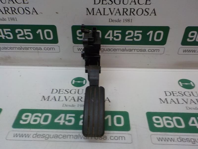 Recambio de potenciometro pedal para renault megane iii berlina 5 p life referencia OEM IAM   