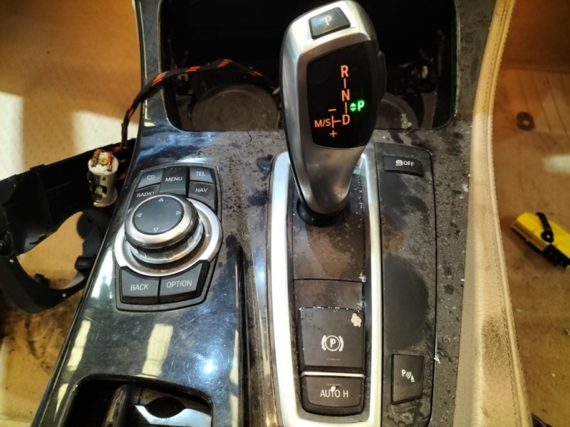 Recambio de palanca cambio para bmw serie 5 lim. (f10) 2.0 turbodiesel referencia OEM IAM 61317950391 925118801 