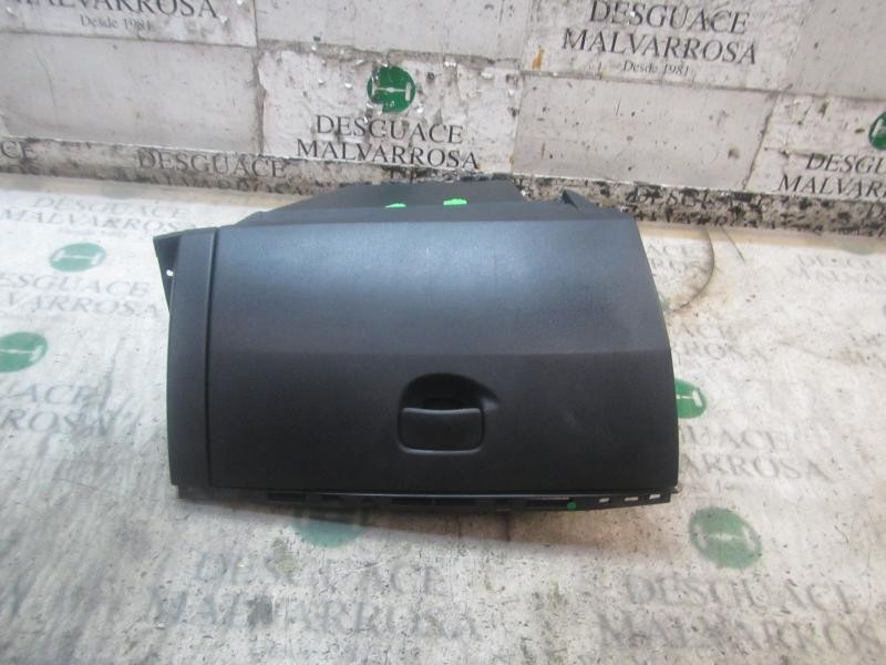 Recambio de guantera para renault clio iii confort dynamique referencia OEM IAM   