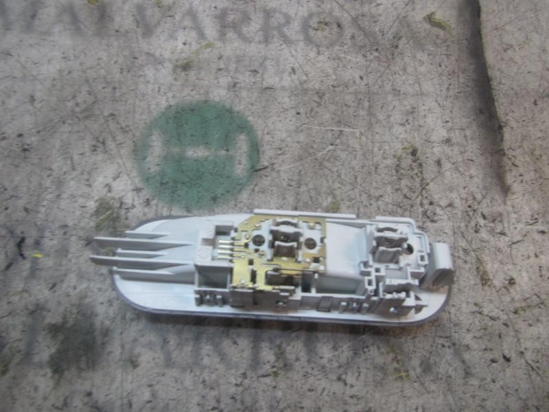 Recambio de piloto interior para renault clio iii confort dynamique referencia OEM IAM   