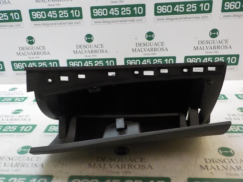 Recambio de guantera para renault megane iii berlina 5 p life referencia OEM IAM   