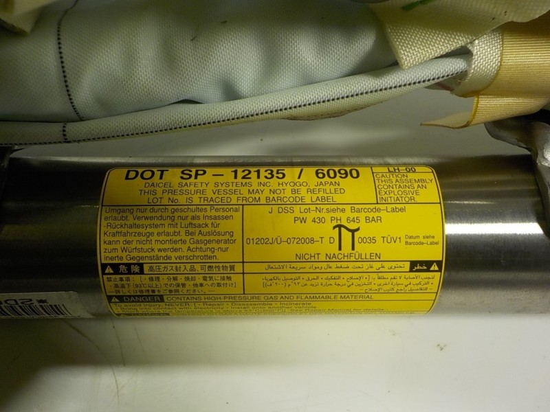 Recambio de airbag cortina delantero derecho para lexus rx 450h referencia OEM IAM 6217048050 121356090 CDVG2009035