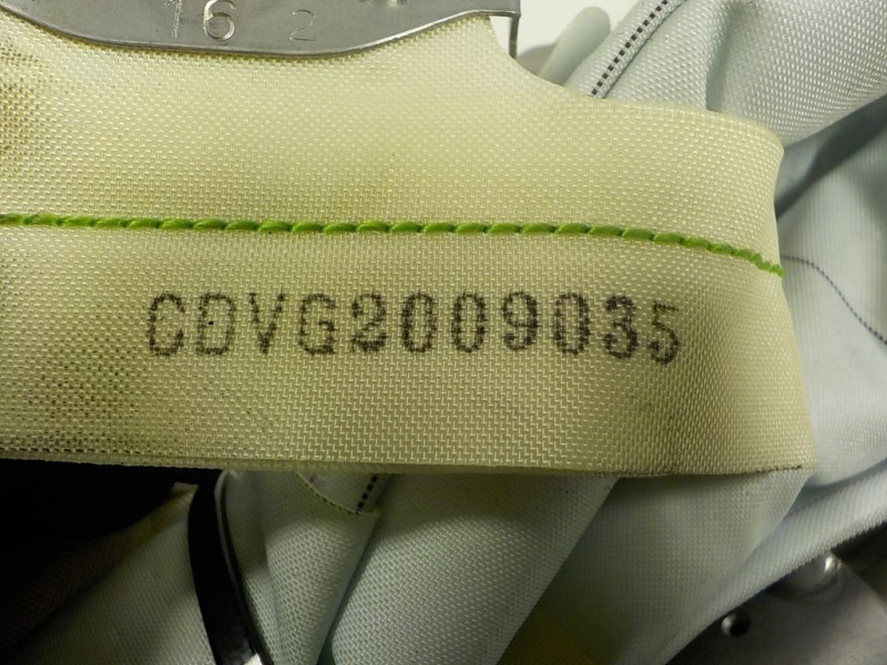 Recambio de airbag cortina delantero derecho para lexus rx 450h referencia OEM IAM 6217048050 121356090 CDVG2009035