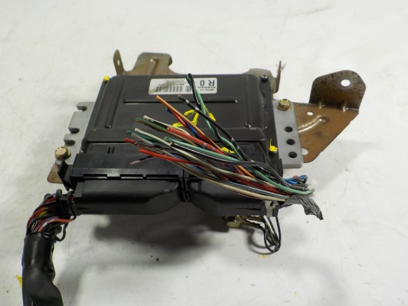 Recambio de centralita motor uce para nissan almera tino (v10m) 1.8 16v cat referencia OEM IAM   