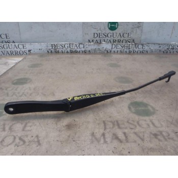 BRAZO LIMPIA DELANTERO DERECHO 