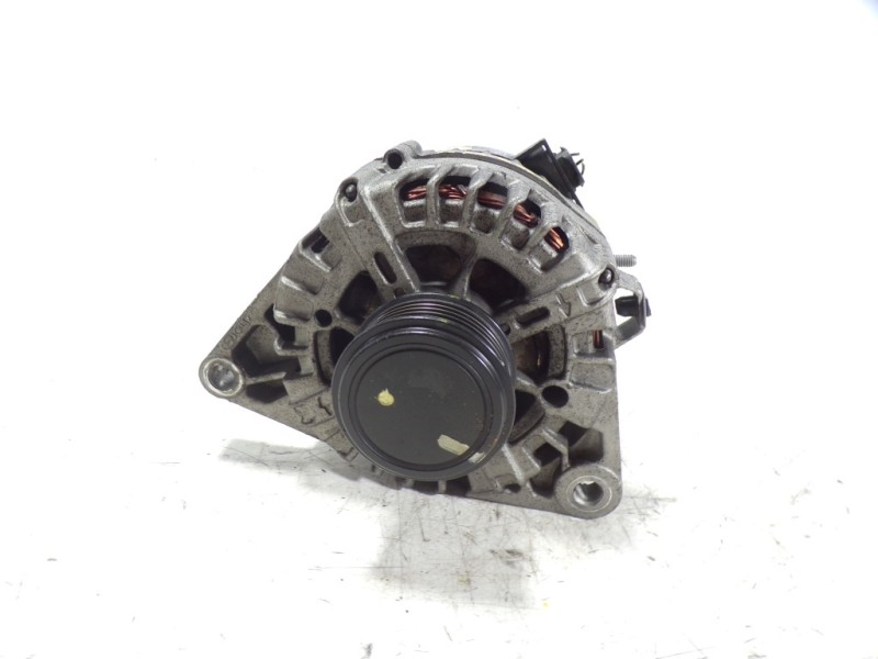 Recambio de alternador para hyundai ix35 1.7 crdi cat referencia OEM IAM 373002A850 373002A850 