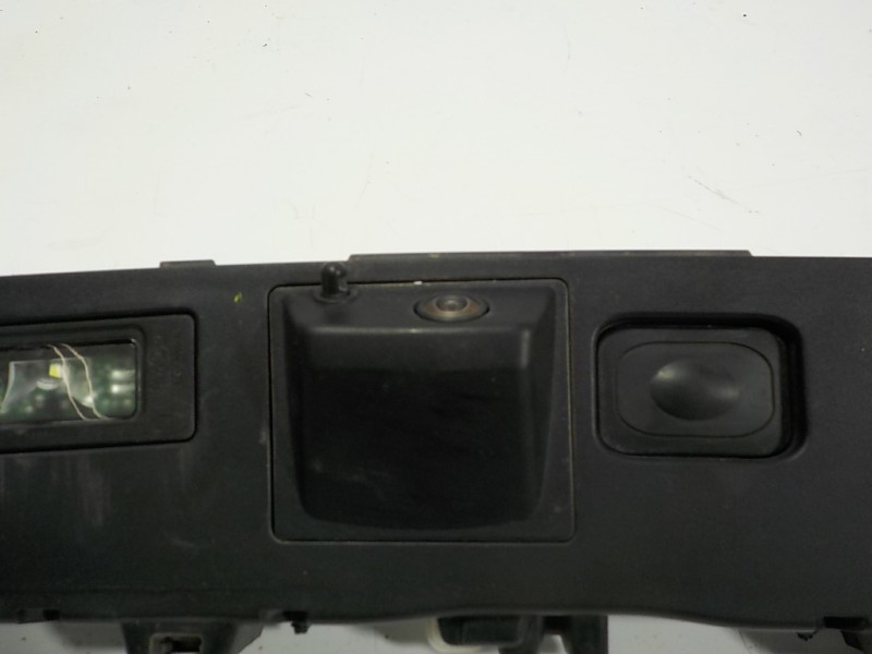 Recambio de maneta porton para land rover range rover evoque evoque referencia OEM IAM  K8D2404C42A 