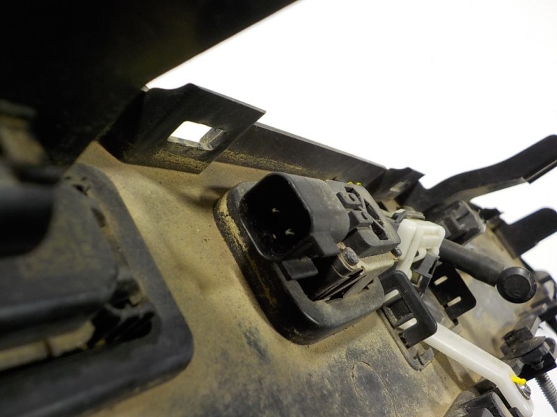 Recambio de maneta porton para land rover range rover evoque evoque referencia OEM IAM  K8D2404C42A 