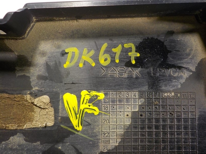 Recambio de maneta porton para land rover range rover evoque evoque referencia OEM IAM  K8D2404C42A 