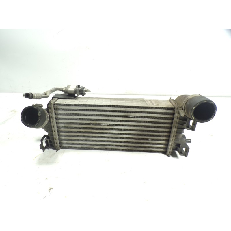 Recambio de intercooler para ford focus lim. (cb8) 1.0 ecoboost cat referencia OEM IAM 2026747 CV619L440VC 