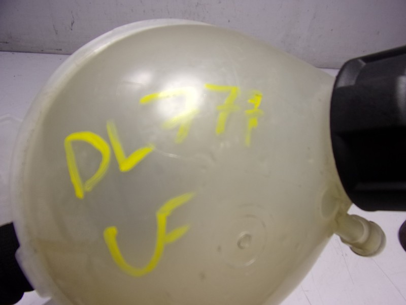 Recambio de deposito expansion para citroën c3 aircross 1.2 12v e-thp referencia OEM IAM 9800777280  