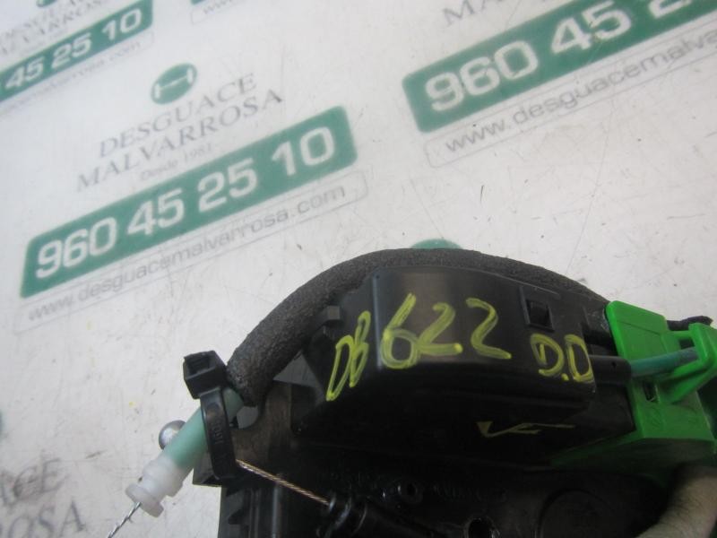 Recambio de cerradura puerta delantera derecha para hyundai i40 1.7 crdi cat referencia OEM IAM 813203Z020 813203Z020 