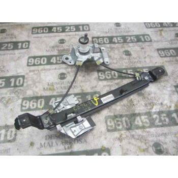 ELEVALUNAS TRASERO DERECHO 