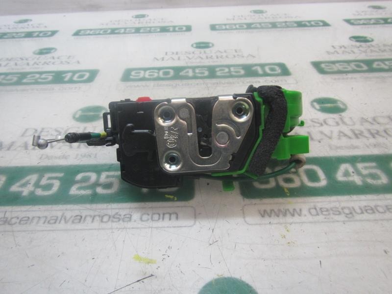 Recambio de cerradura puerta trasera derecha para hyundai i40 1.7 crdi cat referencia OEM IAM 814203Z000 814203Z000 