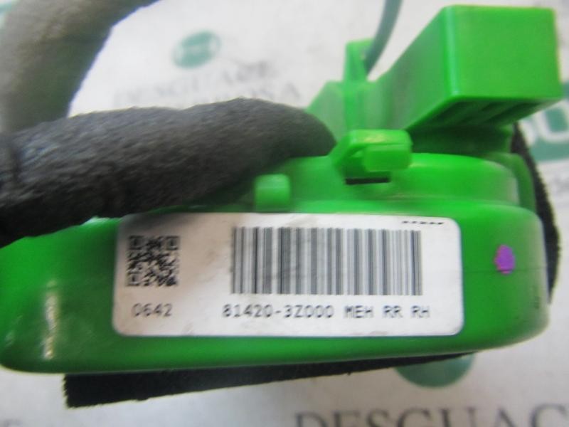 Recambio de cerradura puerta trasera derecha para hyundai i40 1.7 crdi cat referencia OEM IAM 814203Z000 814203Z000 