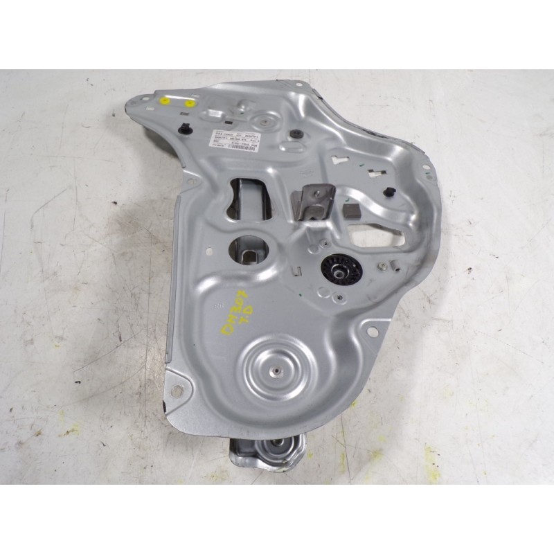 Recambio de elevalunas trasero derecho para hyundai ix35 1.7 crdi cat referencia OEM IAM 834022Y000 814202Y010 