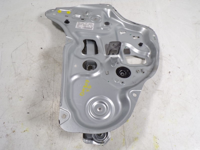 Recambio de elevalunas trasero derecho para hyundai ix35 1.7 crdi cat referencia OEM IAM 834022Y000 814202Y010 