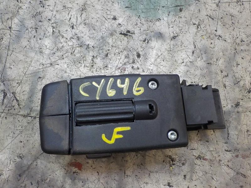 Recambio de modulo electronico para renault clio ii fase ii (b/cb0) 1.2 referencia OEM IAM   