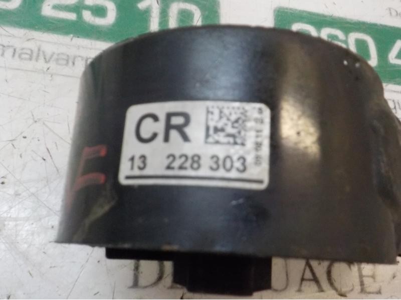 Recambio de soporte cambio para opel insignia berlina cosmo referencia OEM IAM   