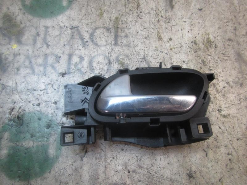 Recambio de maneta interior trasera izquierda para peugeot 308 confort referencia OEM IAM   