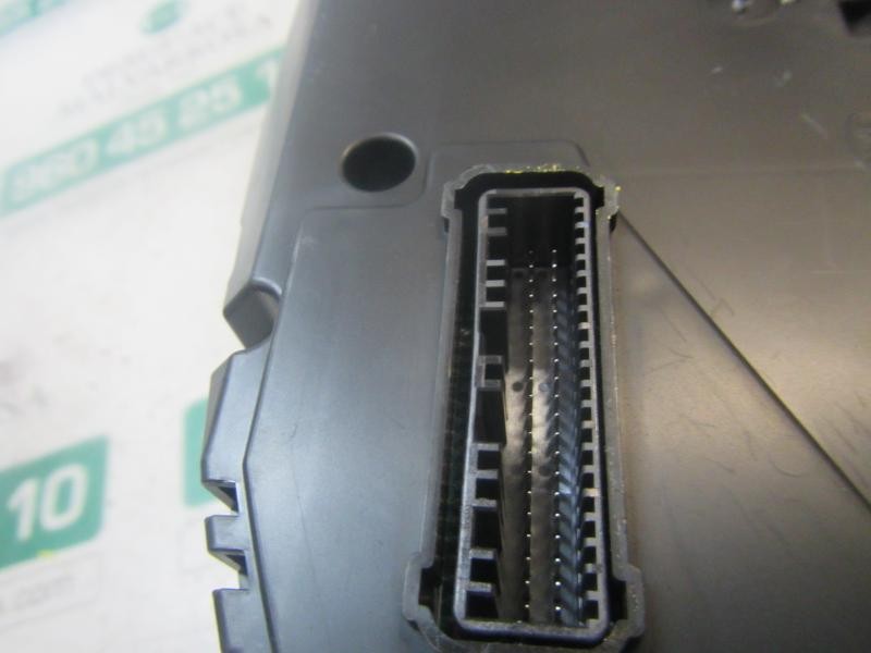 Recambio de cuadro instrumentos para hyundai i40 1.7 crdi cat referencia OEM IAM 940233Z560 940233Z560 