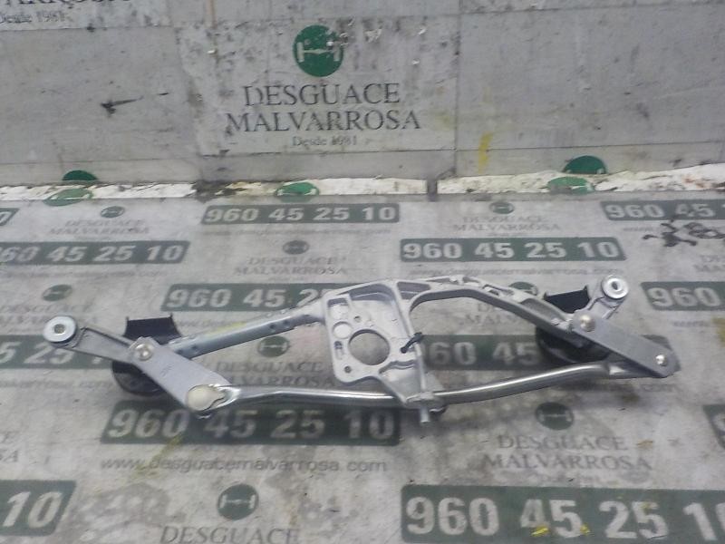 Recambio de articulacion limpia delantero para toyota auris 1.8 16v (híbrido) referencia OEM IAM 8515002300  