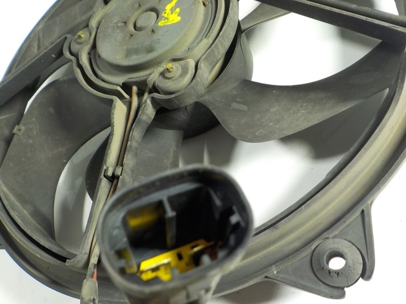 Recambio de electroventilador para citroën c4 berlina 1.6 16v hdi referencia OEM IAM   