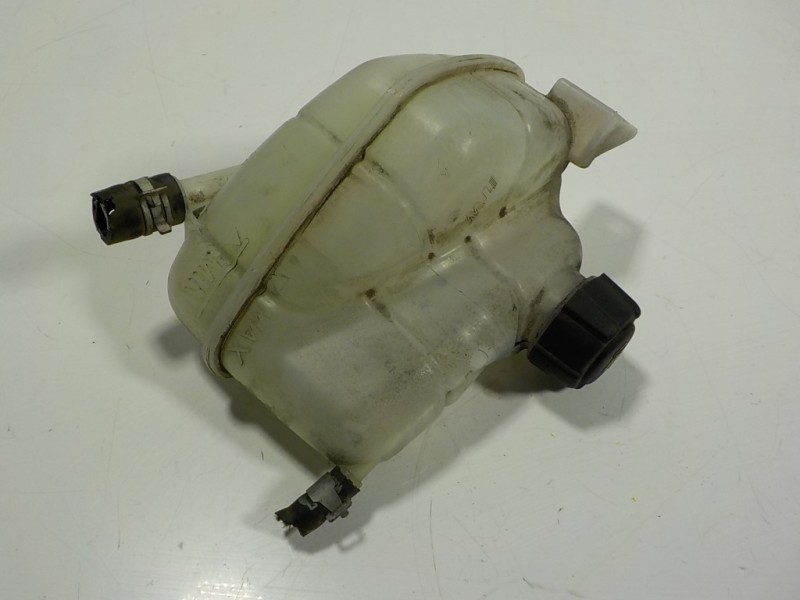 Recambio de deposito expansion para nissan x-trail (t32) acenta referencia OEM IAM 217114BE0A  