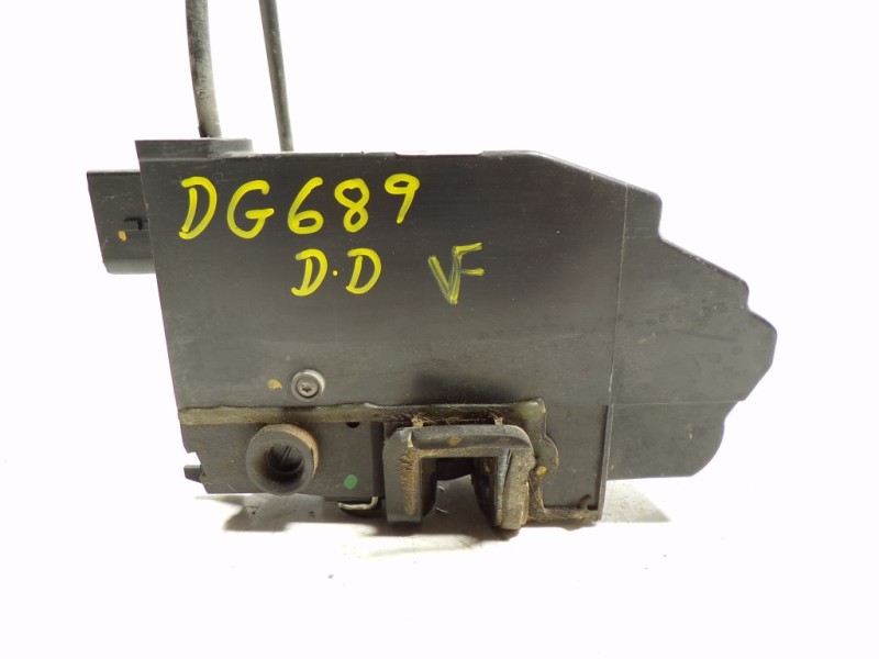 Recambio de cerradura puerta delantera derecha para peugeot 308 1.6 hdi referencia OEM IAM 9807954280 9807954280 