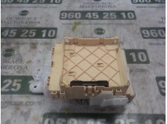 Recambio de caja reles / fusibles para toyota auris 1.8 16v (híbrido) referencia OEM IAM 8273012X81 63586756 63586756 2