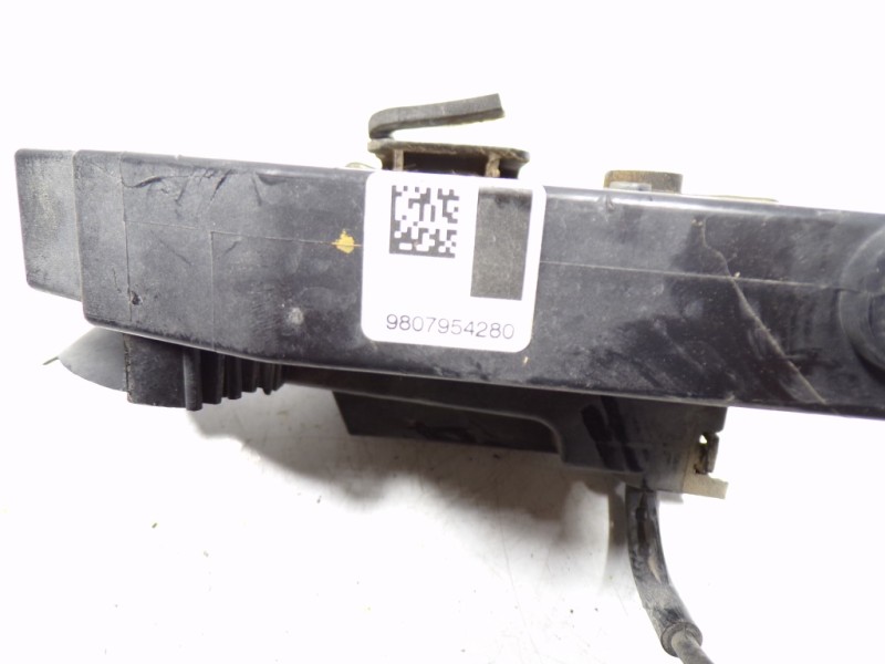 Recambio de cerradura puerta delantera derecha para peugeot 308 1.6 hdi referencia OEM IAM 9807954280 9807954280 