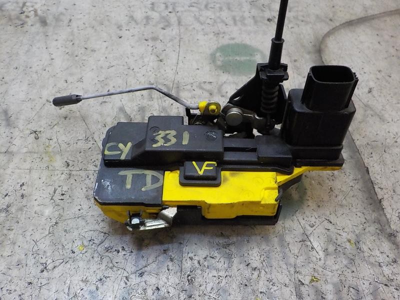 Recambio de cerradura puerta trasera derecha para volvo s60 berlina 2.4 diesel cat referencia OEM IAM   