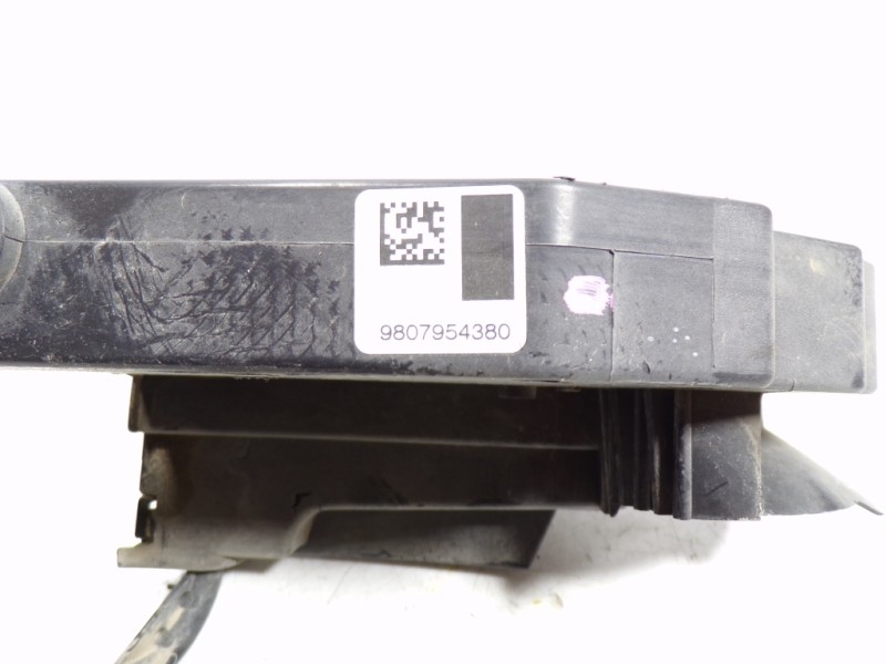 Recambio de cerradura puerta delantera izquierda para peugeot 308 1.6 hdi referencia OEM IAM 9807954380 9807954380 